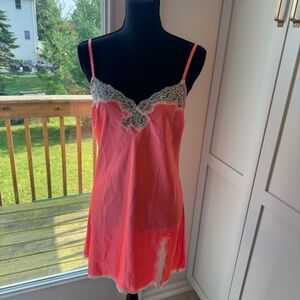 Victorias Secret Slip Dress Womens Sz M Neon Hot Pink Lace Trim Romantic NWOT